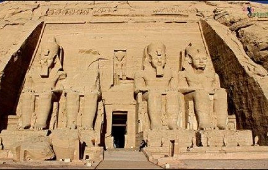 Tour a Abu Simbel desde Asuán por carretera