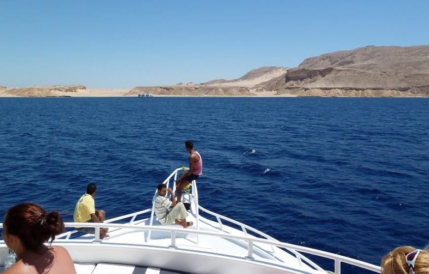 Excursión a Sharm El Sheikh desde El Cairo por Avión Tour un día