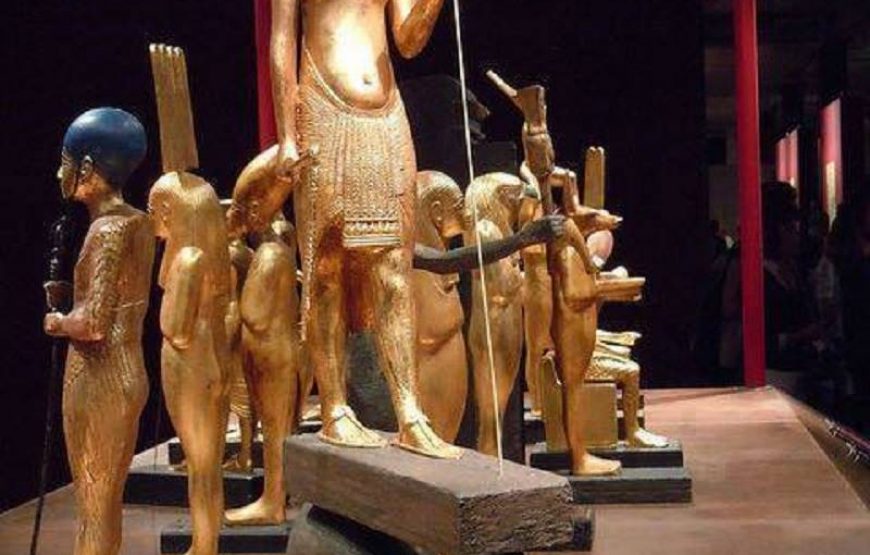 Tour a las Pirámides, Esfinge y Museo Egipcio desde Hurgada un Día