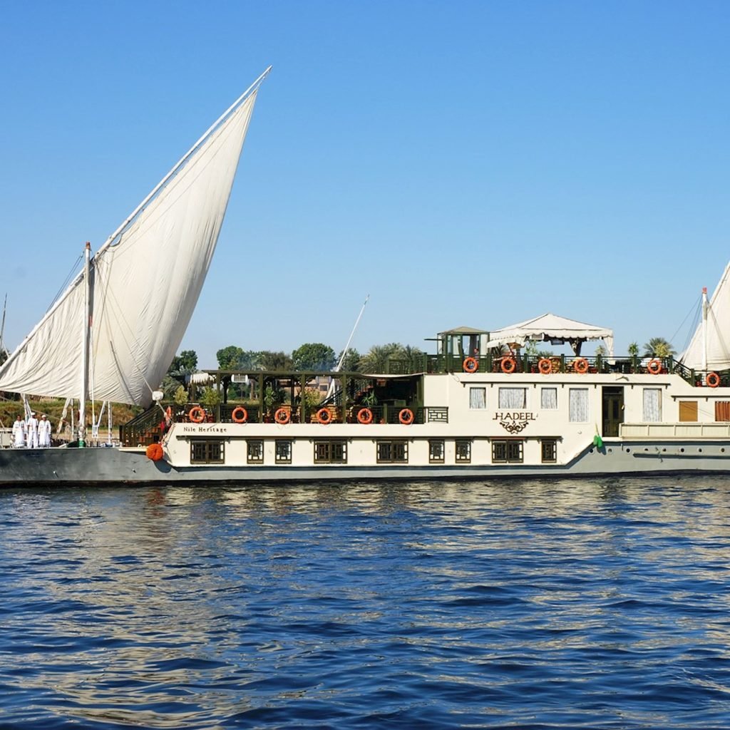 Dahabiya sur le Nil &eacute;gyptien en Egypte,croisi&egrave;re en dahabiya,Dahabiya d'Assouan,Dahabiya de Louxor