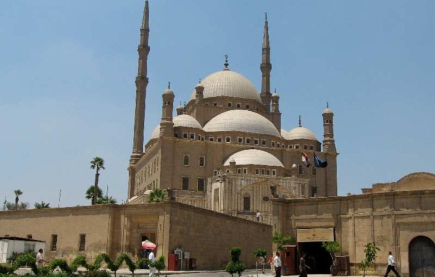 Tour a El Cairo, Las Pirámides desde Sharm un Día excursión